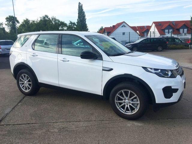 Left hand drive LANDROVER DISCOVERY SPORT Pure TD4